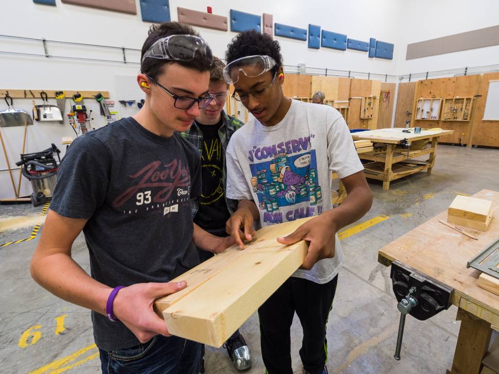 Province opens second year of funding for Young Entrepreneur Bursary program