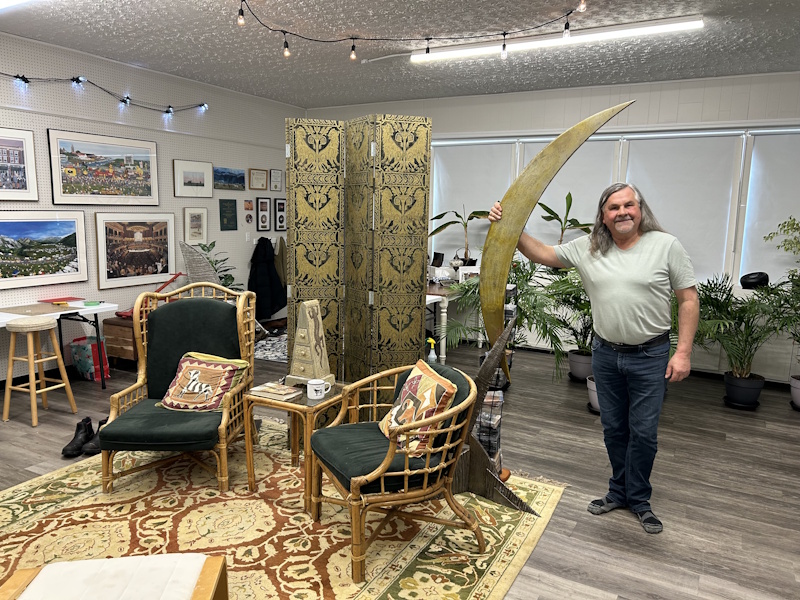 Blue Star Playhouse bringing live music to Watrous in an intimate setting