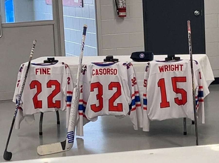 Southern Alberta Mustangs mourn loss of three players killed in collision - DiscoverAirdrie . com - Local News , Weather , Sports , and Job Listings for Airdrie , Alberta , and the Rocky View County region . 