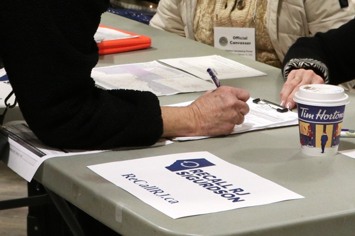 Elections Alberta says nearly every recall and citizen led petition reports canvasser harassment