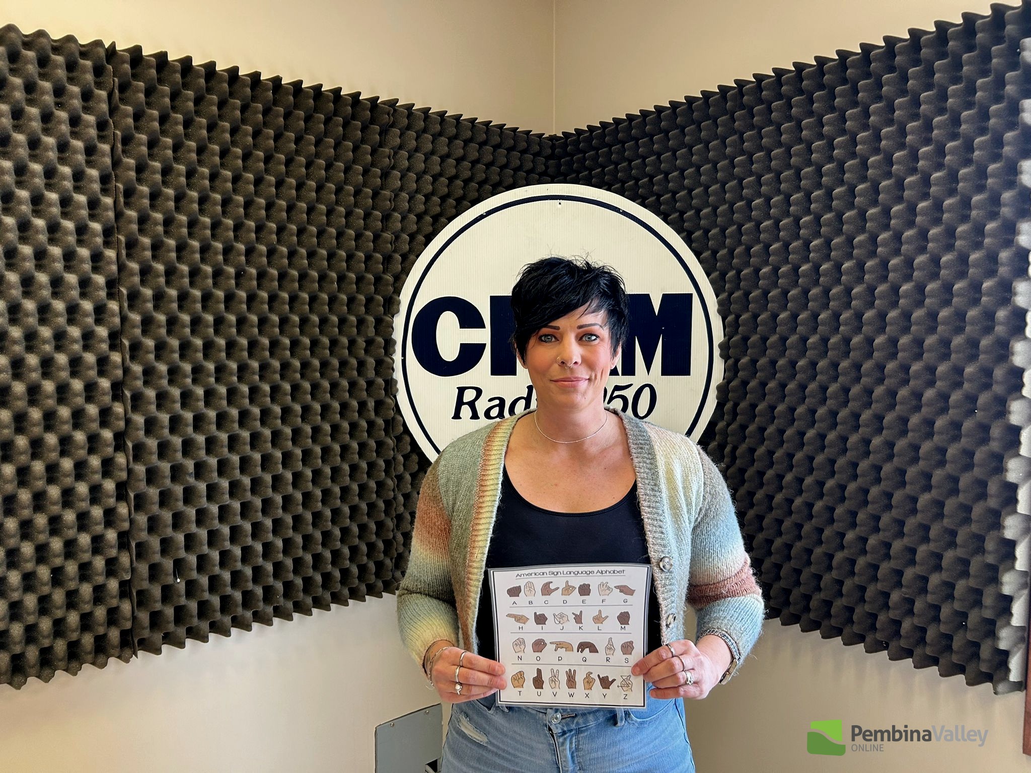 Altona library launches Tiny Tot Sign School for parents and caregivers