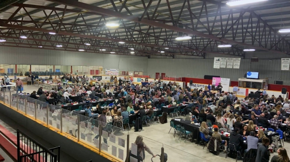 One night, big support: Midale hosts 31st annual auction fundraiser