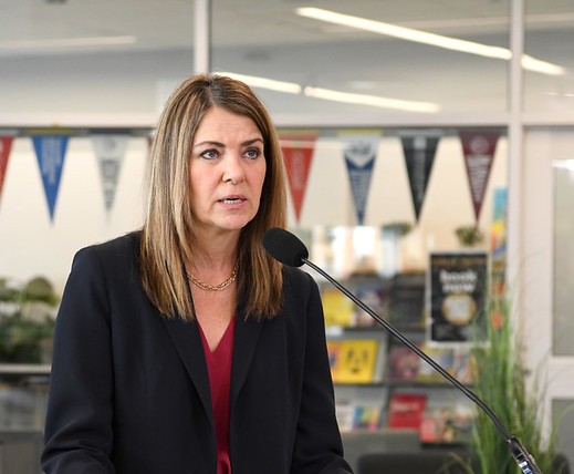 Alberta premier floats ‘live it’ approach to time changes