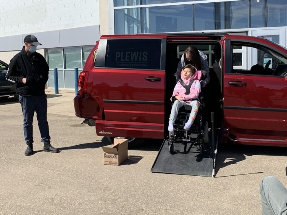 Many Canadians with disabilities struggle despite federal benefit