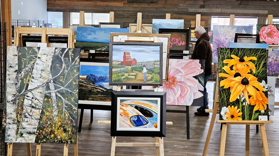 Two-day Foothills art show a hit at new location - CochraneNow ...
