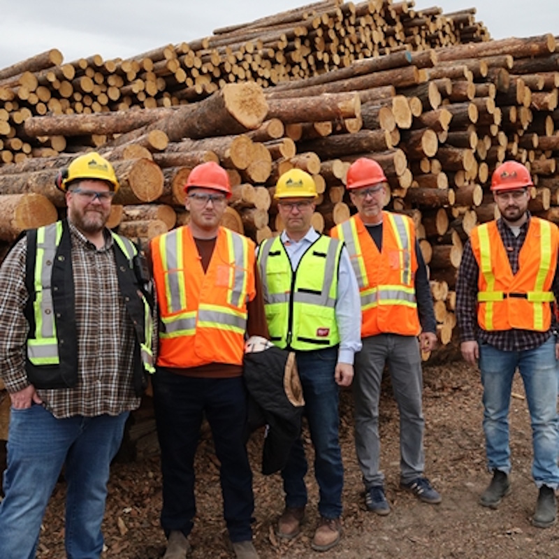 Saskatchewan minister visits Carrot River sawmill after major expansion