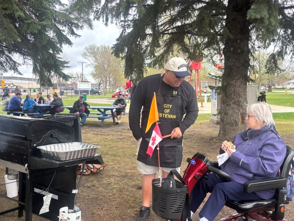 Hometown Hero: Estevan Mayor Tony Sernick leads by example in community ...