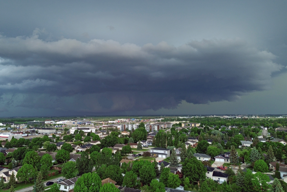 Stormy evening leads to a wet Wednesday in southeastern Manitoba