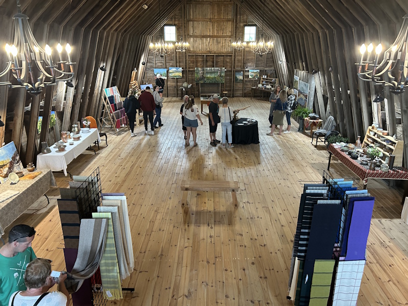 Art in the Barn draws visitors for weekend celebration of local creativity