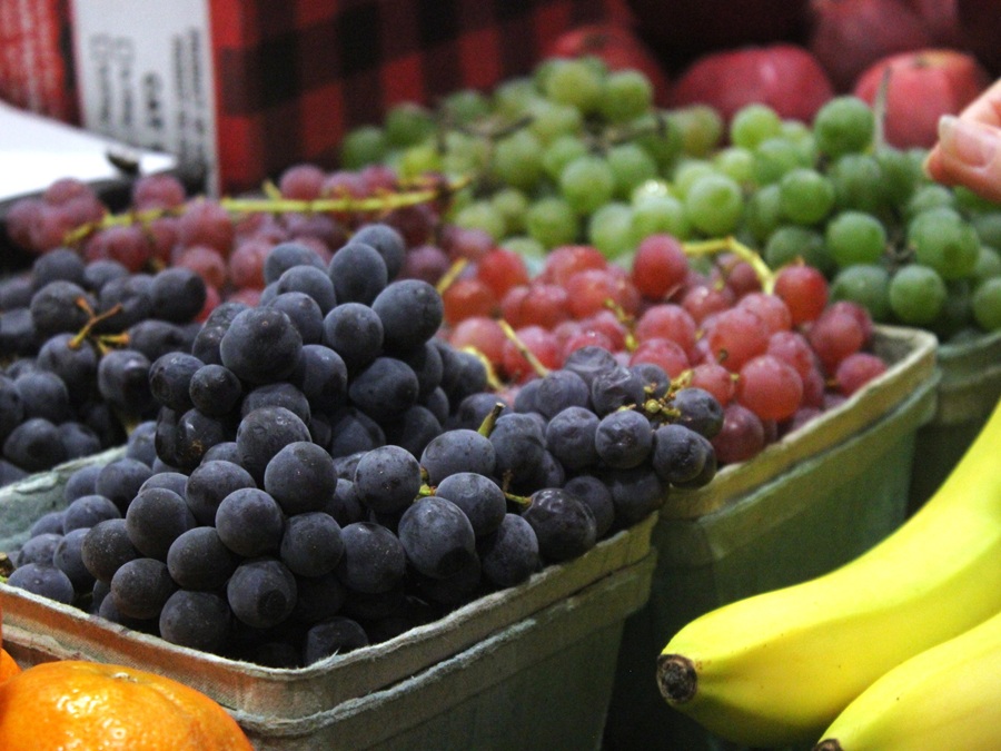 Strathmore residents look forward to produce at farmers' market ...
