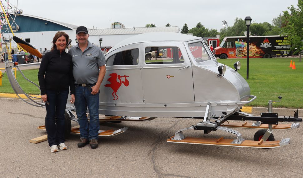 Family restores snowplane used by Oxbow doctor for rural house calls