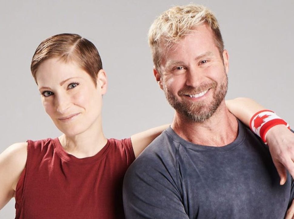 Amazing Race Canada winners take audiences 'Behind the Curtain' with Broadway revue