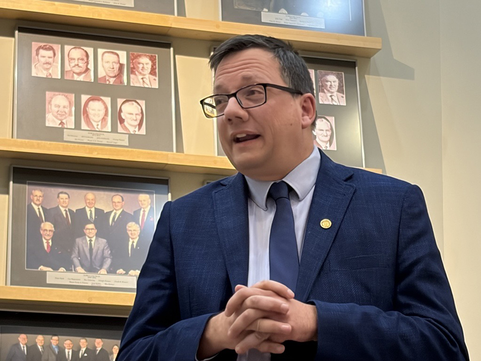 Steinbach bids farewell to two councillors after 20 years of service ...