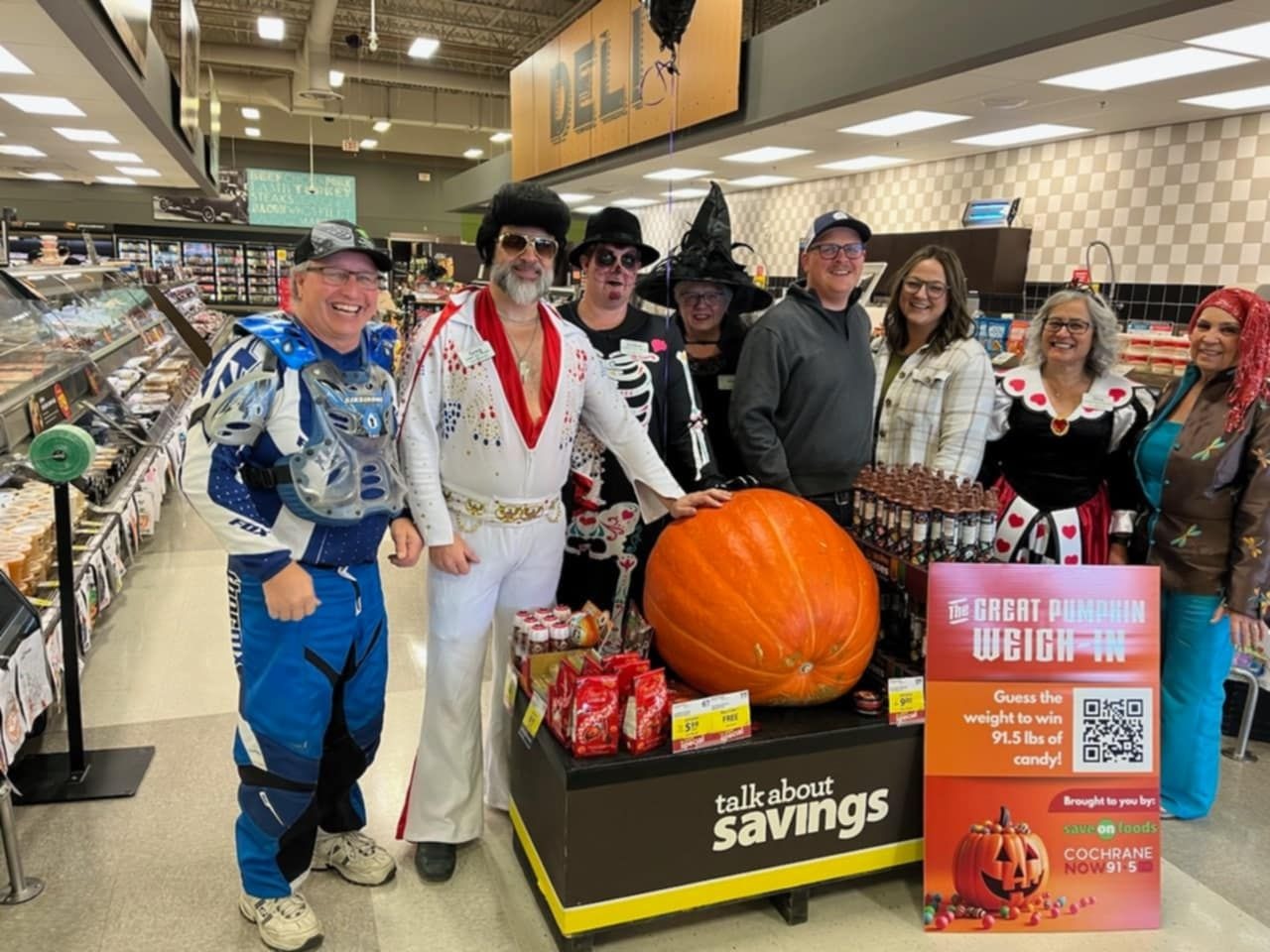 You can win 91.5 Pounds of candy this Halloween! - CochraneNow ...