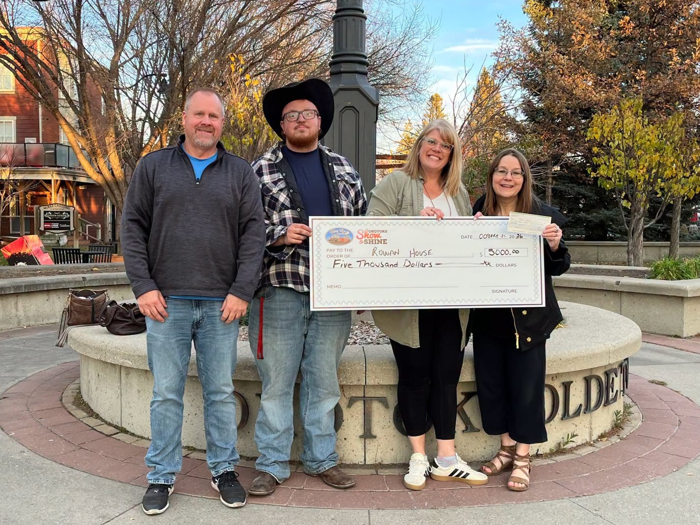 Hand Ful Okotoks Show & Shine delivers handful of cheques to local organization ...