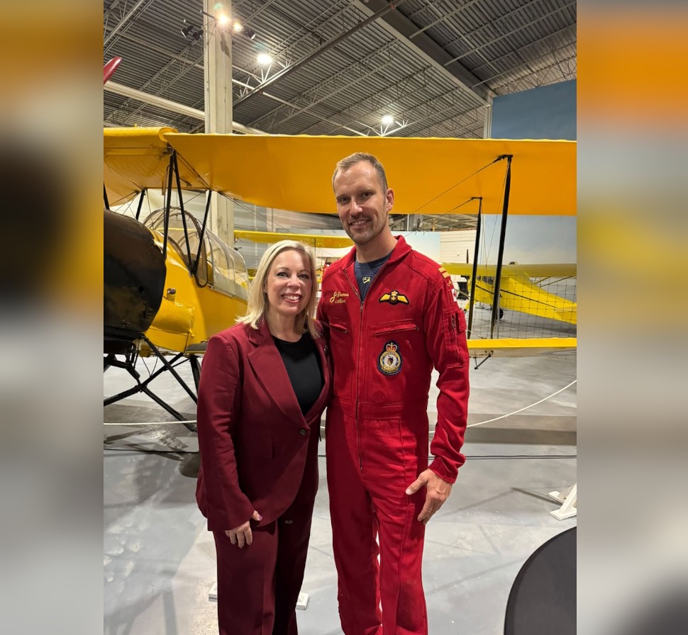 Cried at the end': Senator reflects on emotional final Snowbirds performance in Moose Jaw