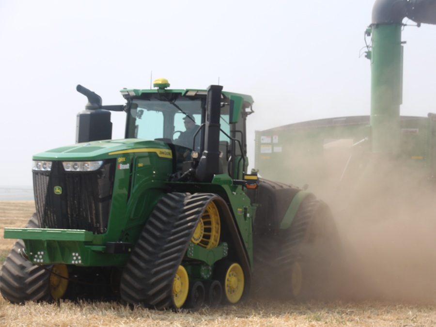 Strong yields, rising costs leave farmers with mixed outlook