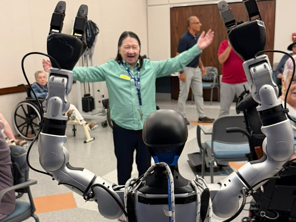 Humanoid robot brings excitement to Riverview Health Centre residents ...