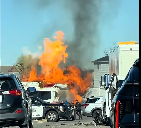 Calagry Bus Three dead, at least 16 injured in Calgary bus collision and fire ...
