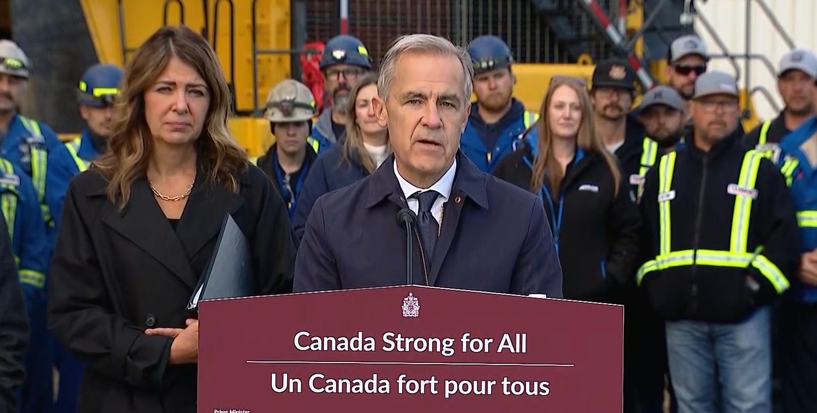 West Coast oil pipeline marked as first ever national interest under the Building Canada Act